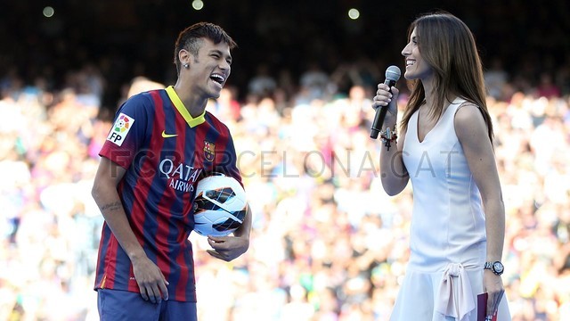 Neymar - Apresentação Barcelona